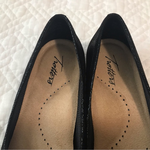 Trotters Samantha Black Lizard Leather Loafers Ballet Flats Size 6M - Picture 3 of 9